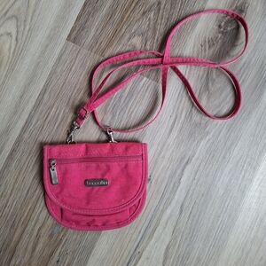 Baggalini Small Cross‎ Body. New Without Tags. Pink Orange.